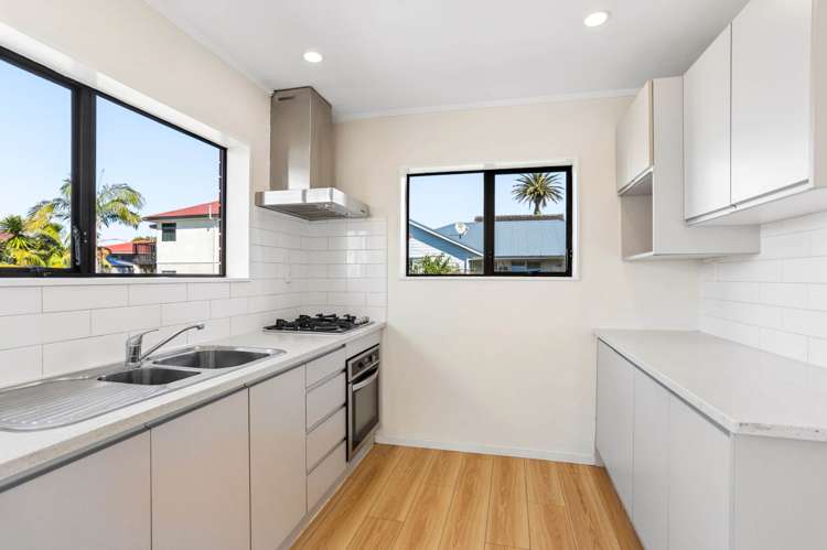 7/3195 Great North Road New Lynn_6