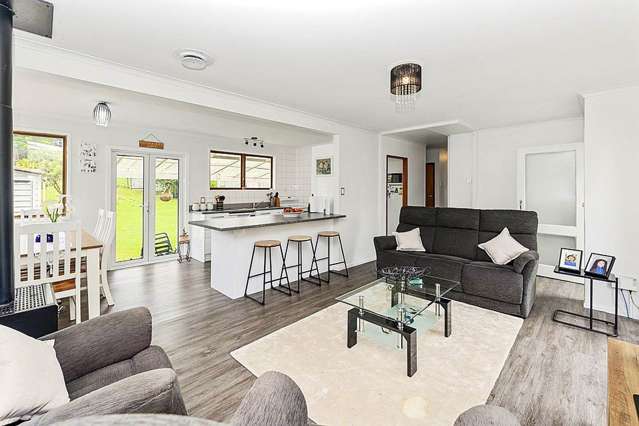 4 Capricorn Place Glen Eden_2