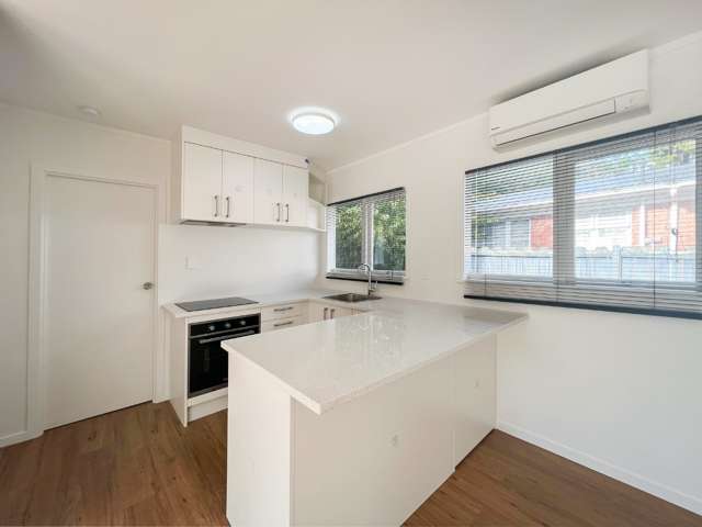 1/9A Watling Street, Mount Eden