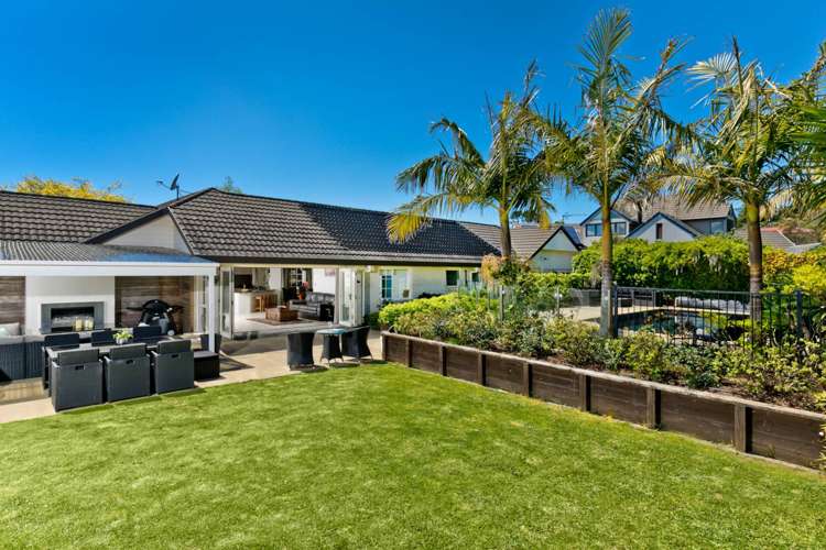 5 Kimberly Grove Greenhithe_20