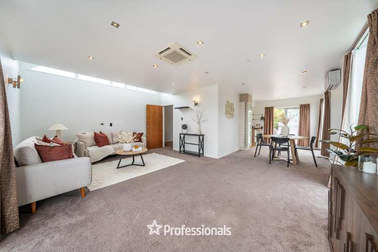 3 Lone Tree Grove Kelson_10