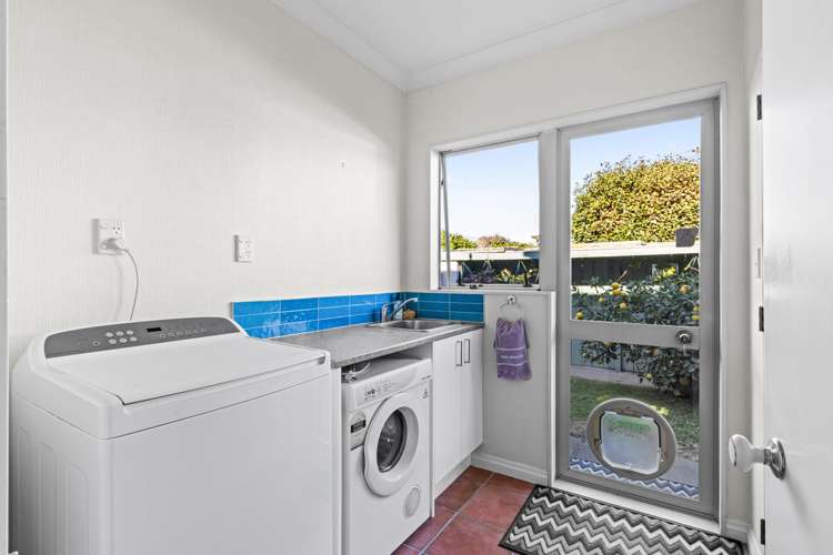 59 Whiting Crescent Greenmeadows_19
