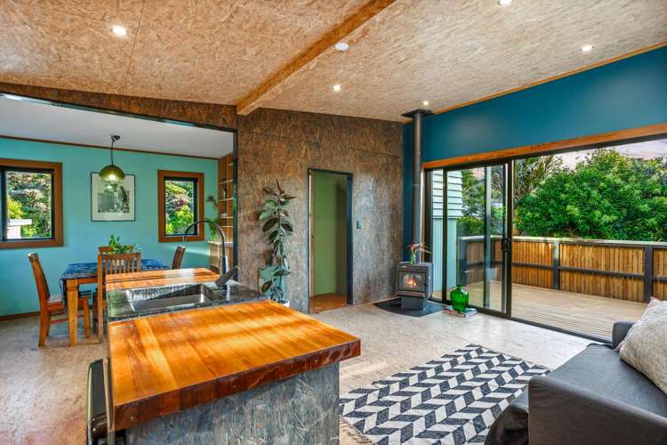 132 Seaview Road Piha_4