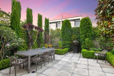 55 Clare Rd_4