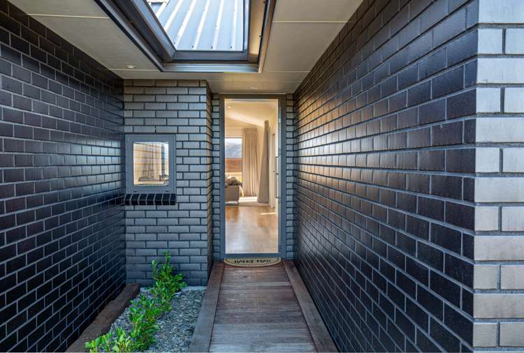 355 Golden Road Alexandra_19