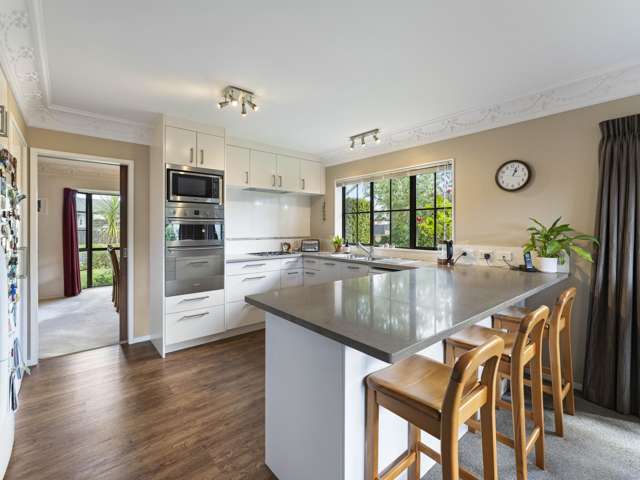 2 Gardone Terrace Conifer Grove_4