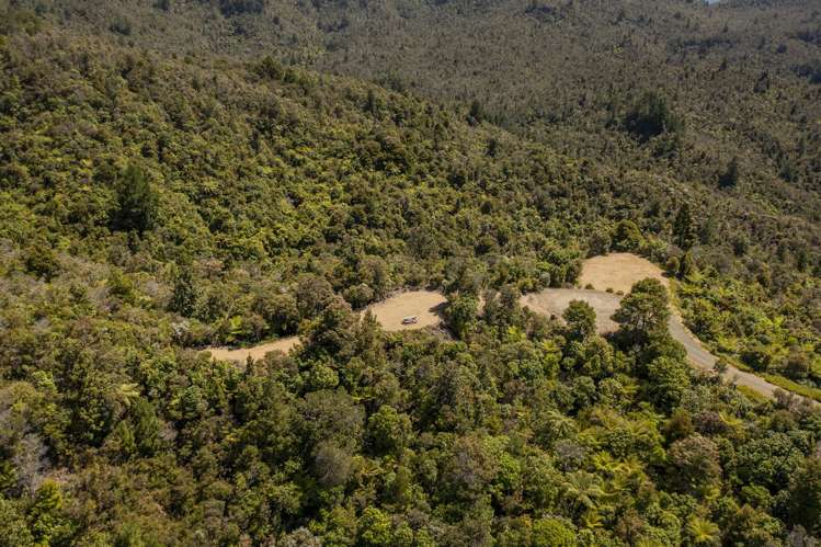 180 Silverstream Falls Row Whenuakite_16