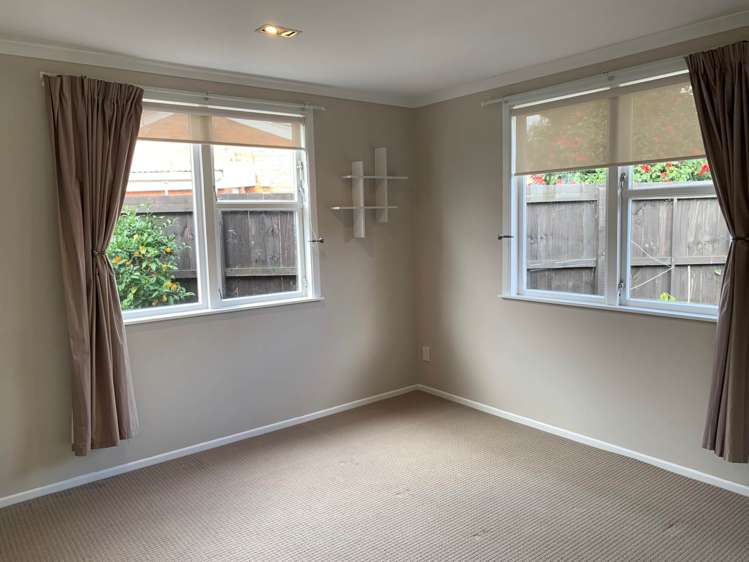 2a Alana Place Mount Wellington_10