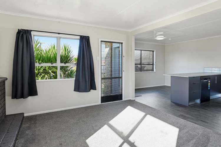 1 Kevin Street Glenholme_5