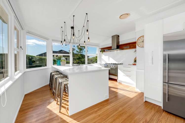 8 Julia Way Beachlands_16