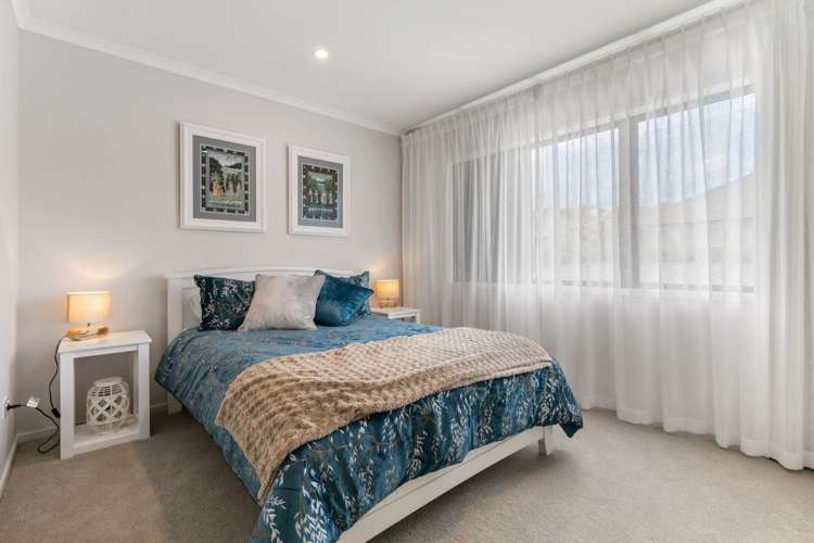 119 Bonair Crescent Silverdale_15