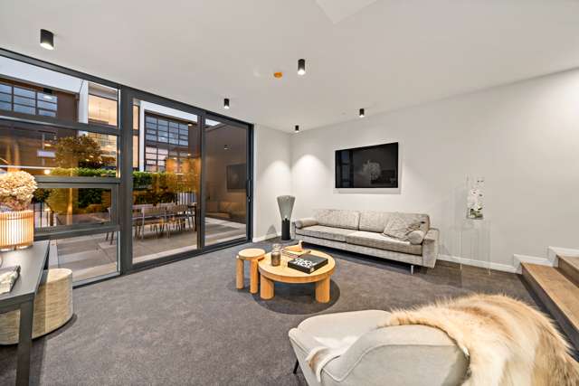 2/10 Kingsland Terrace Kingsland_3