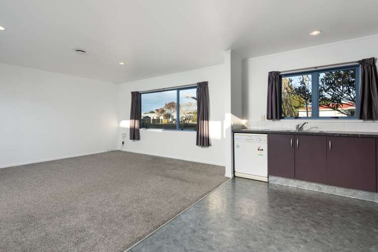 1 Lambeth Terrace Mount Maunganui_5
