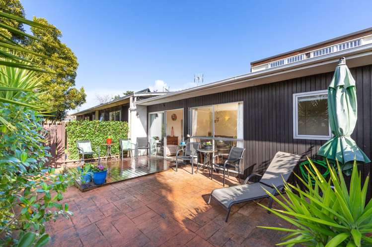 4/109a Te Atatu Road Te Atatu South_14