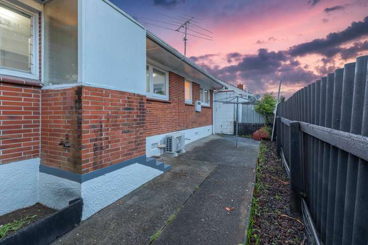 2/278 Shirley Road 10695_14