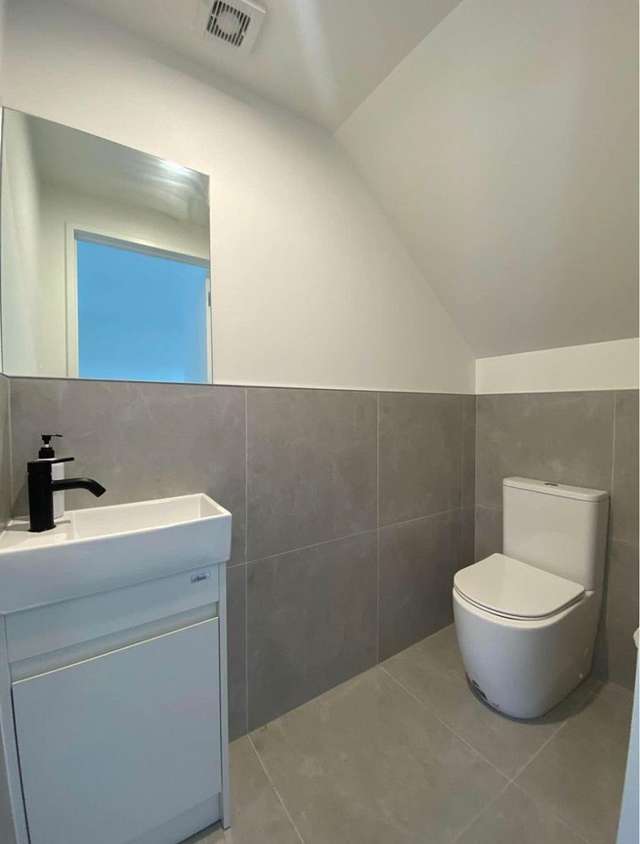 2/103 Flanshaw Road Te Atatu South_4