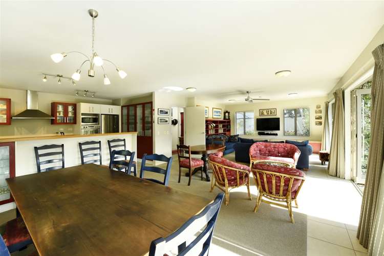 1 Monro Way The Wood_7