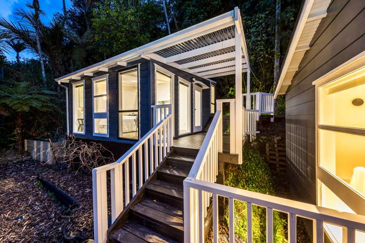 157 Woodlands Park Road Titirangi_14