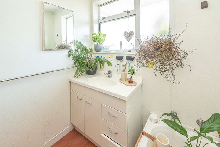 12a Sydney Place Wanganui Central_11