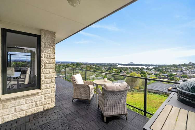 25 Aurora Avenue Welcome Bay_18