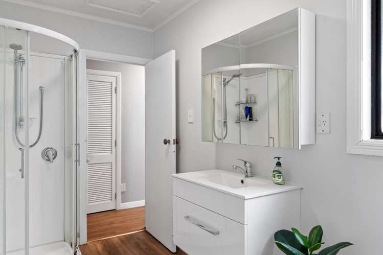 410 Ormond Road Lytton West_9