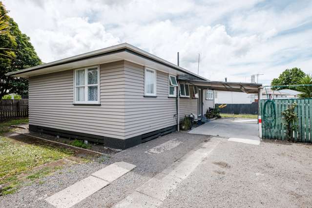 12 Huxley Road Outer Kaiti_1