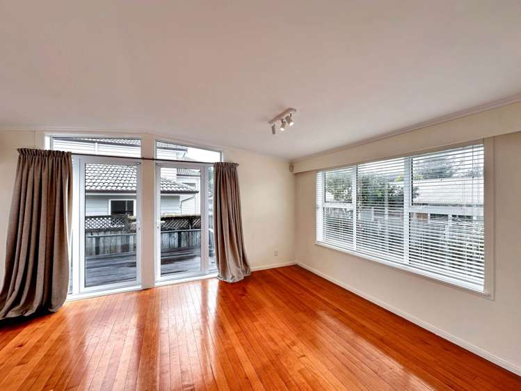2/6a Adrienne Place Onehunga_4