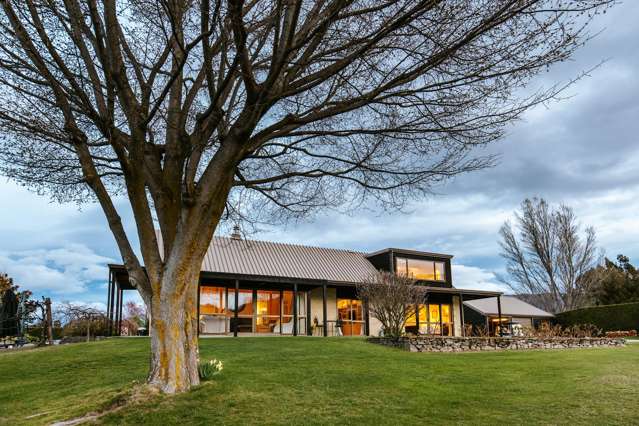 86 Golf Course Road Wanaka_2
