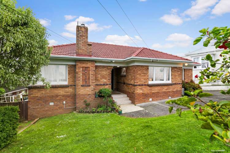 64 Quadrant Road Onehunga_1
