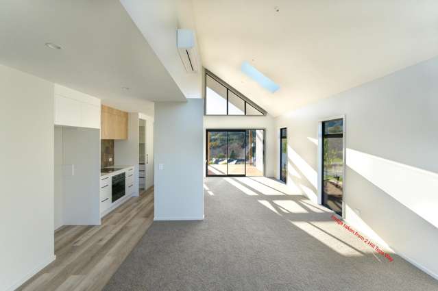 4 Hill Tops Way Stoke_4