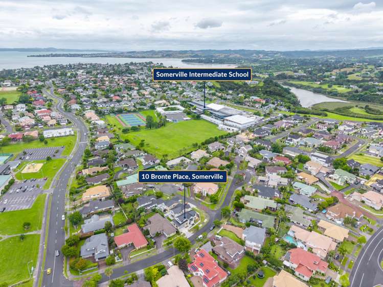 10 Bronte Place Somerville_17