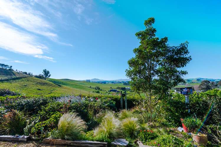 8 Country Lane Waipawa_10