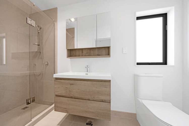 28c Sunlands Drive Manurewa_13