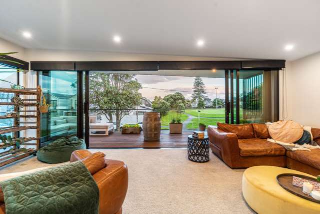 3a William Bayes Place Red Beach_3