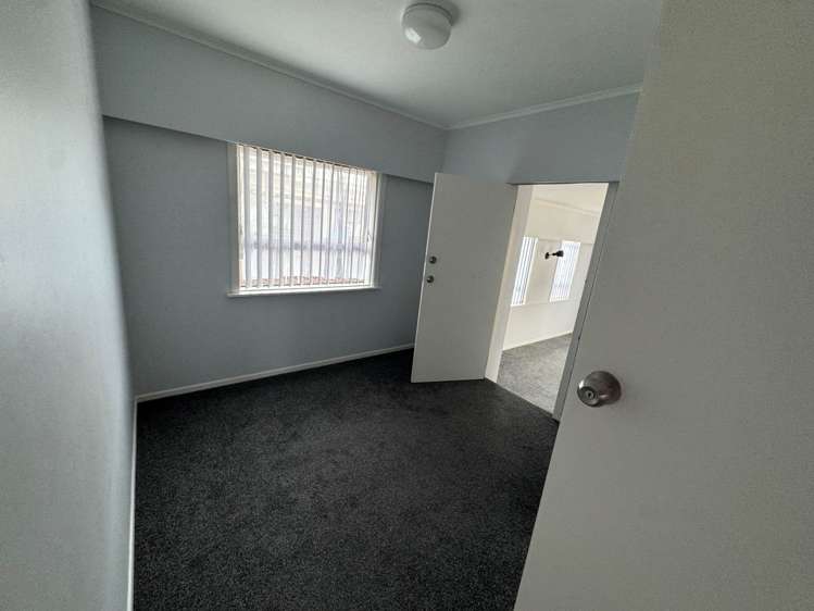 46 McKean Avenue Manurewa_10