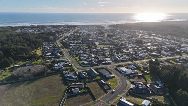 3 Sandown Avenue Himatangi Beach_8