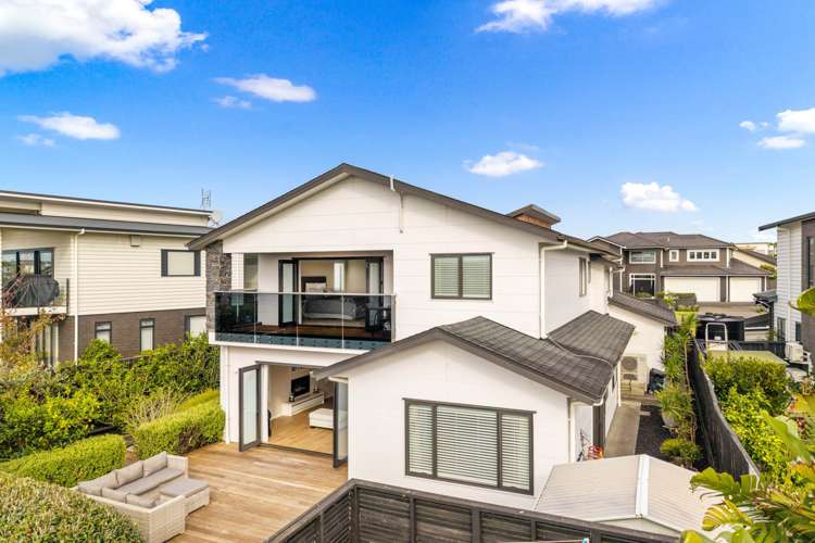 84 Intrepid Crescent Beachlands_30