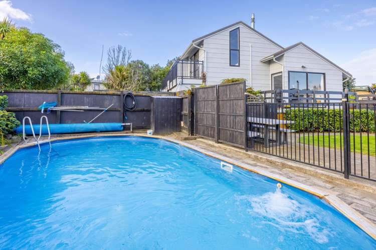 19 Leeds Place Tamatea_2