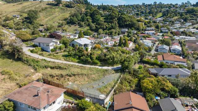 19 Emano Street Toi Toi_3