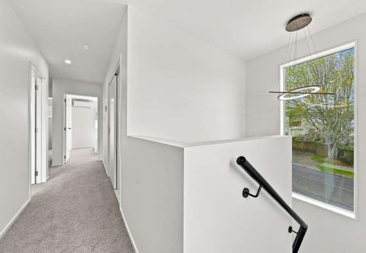 1/37 Archmillen Avenue Pakuranga Heights_11