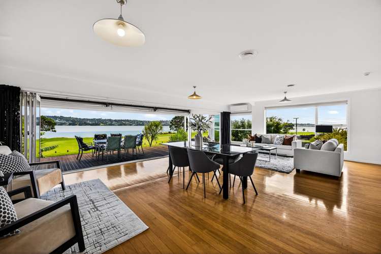 70 Kiwi Esplanade Mangere Bridge_3