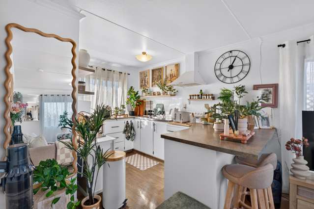 98 Tait Drive Greenmeadows_3