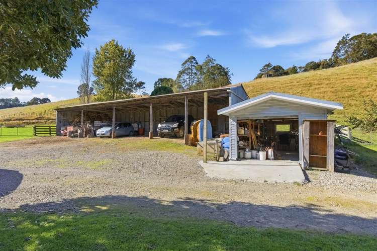 915 Thorpe-Orinoco Road Dovedale_23