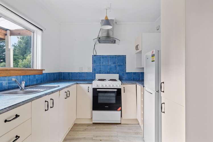 23 Alfredton Road_1