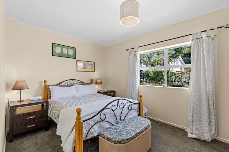 10 Williams Crescent Point Wells_11