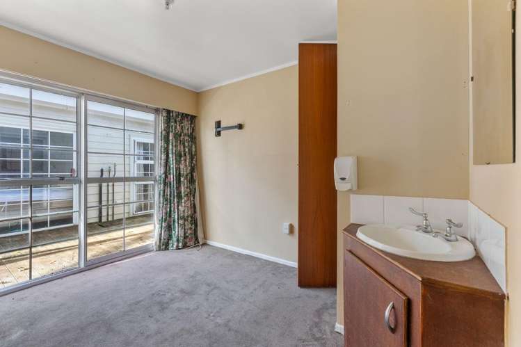 35 Mangorei Road Strandon_24