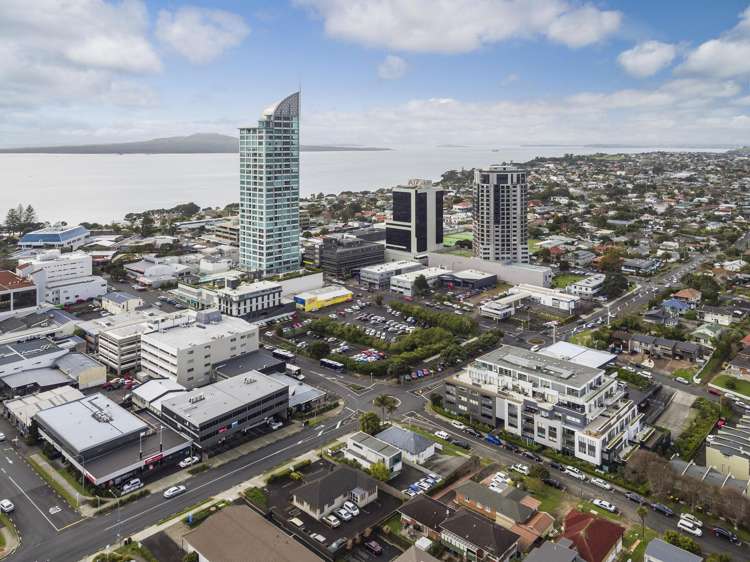 519-521 Lake Road Takapuna_11
