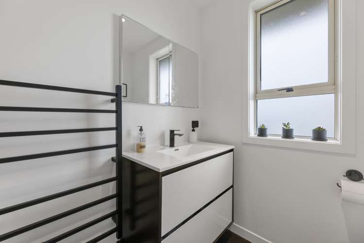 226 Highcliff Road Shiel Hill_18