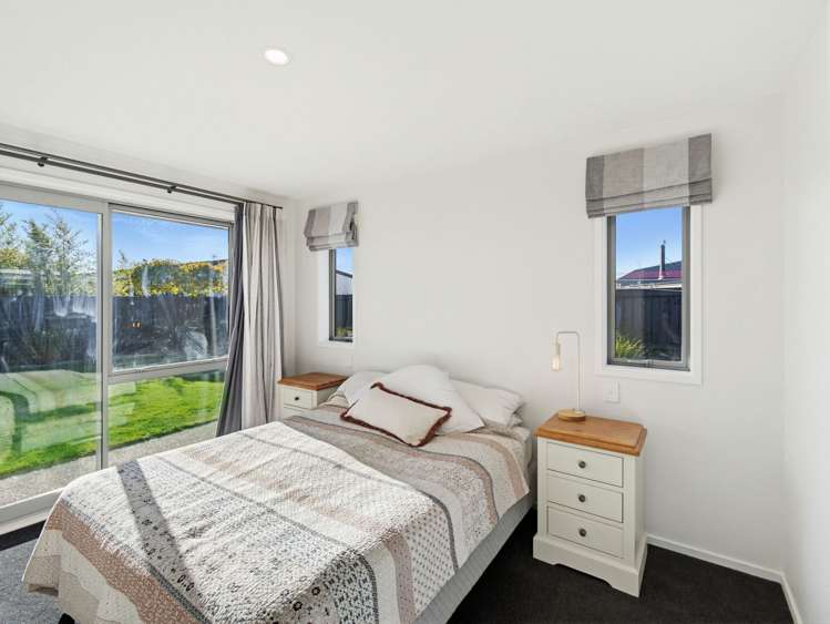 16 Bonecrusher Street Lincoln_12