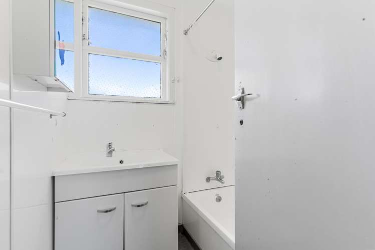 22 President Avenue Papakura_20